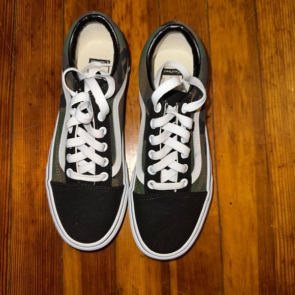 Brand New Custom Platform Vans - Picture 3 of 4